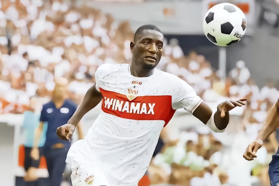 关于纽卡斯尔内部会议纪要流出——集结日回应争议，意大利杯使命明确，身体对抗强度拉满的信息-Kaiyun Sports